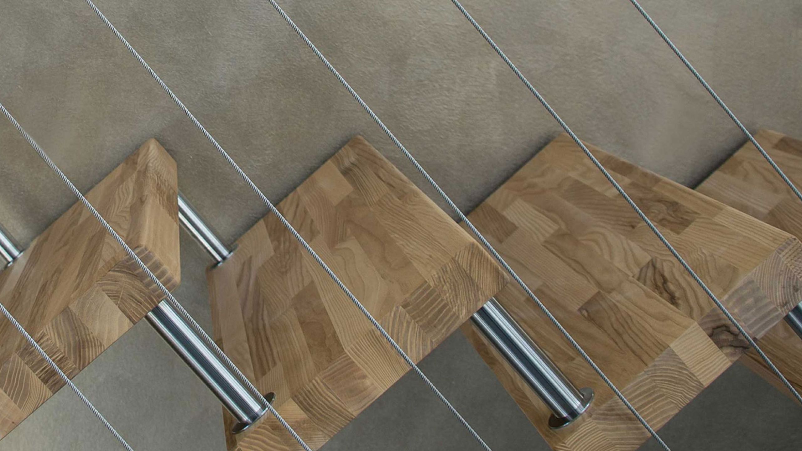 escaleras de madera